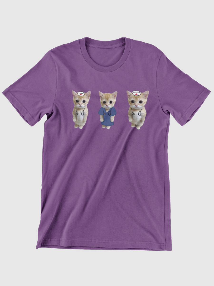 El Gato Nurse Graphic T-shirt