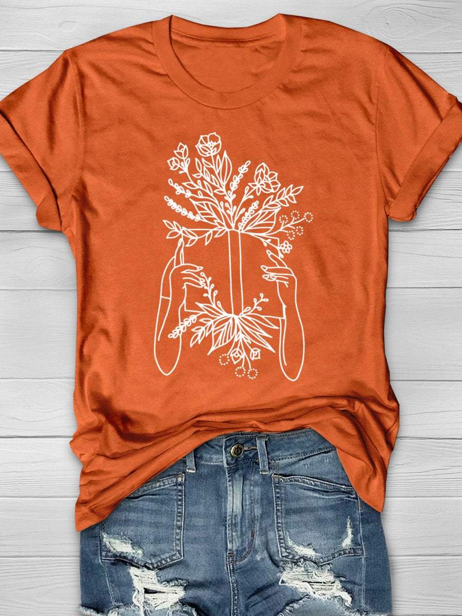 Girl Who Loves To Read Books Print Graphic T-shirts