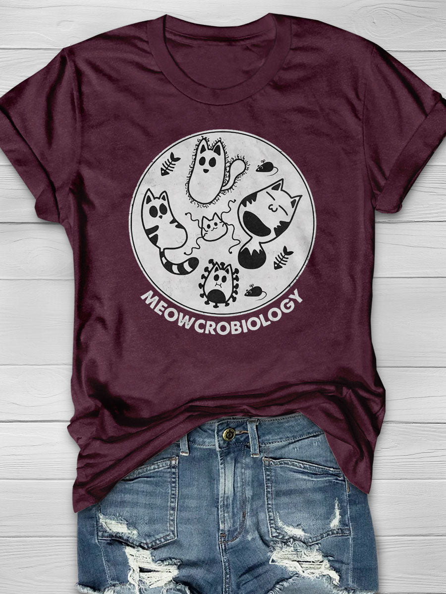 Cats love Microbiology Distressed Print T-shirt