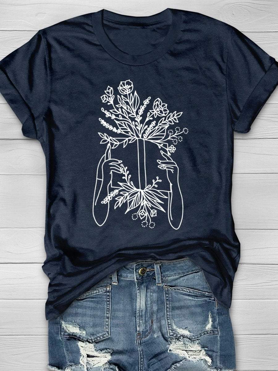 Girl Who Loves To Read Books Print Graphic T-shirts