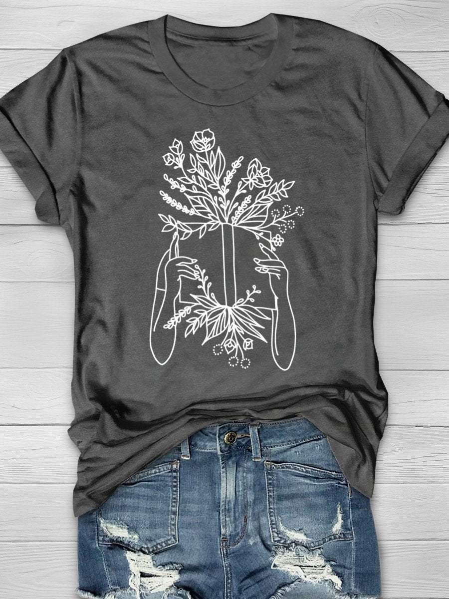 Girl Who Loves To Read Books Print Graphic T-shirts